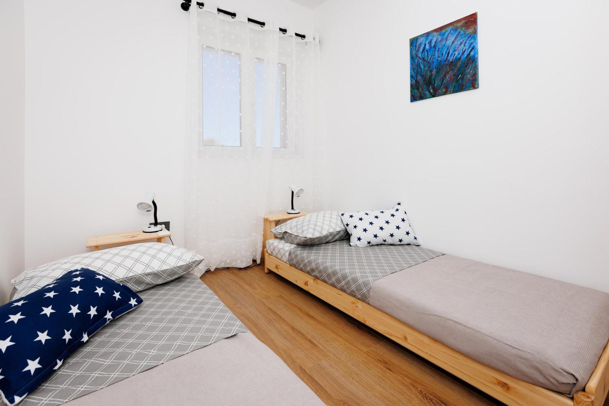 Summer Breeze Apartment - Quiet Place With A Spectacular View And A Garden Sibenik Bagian luar foto