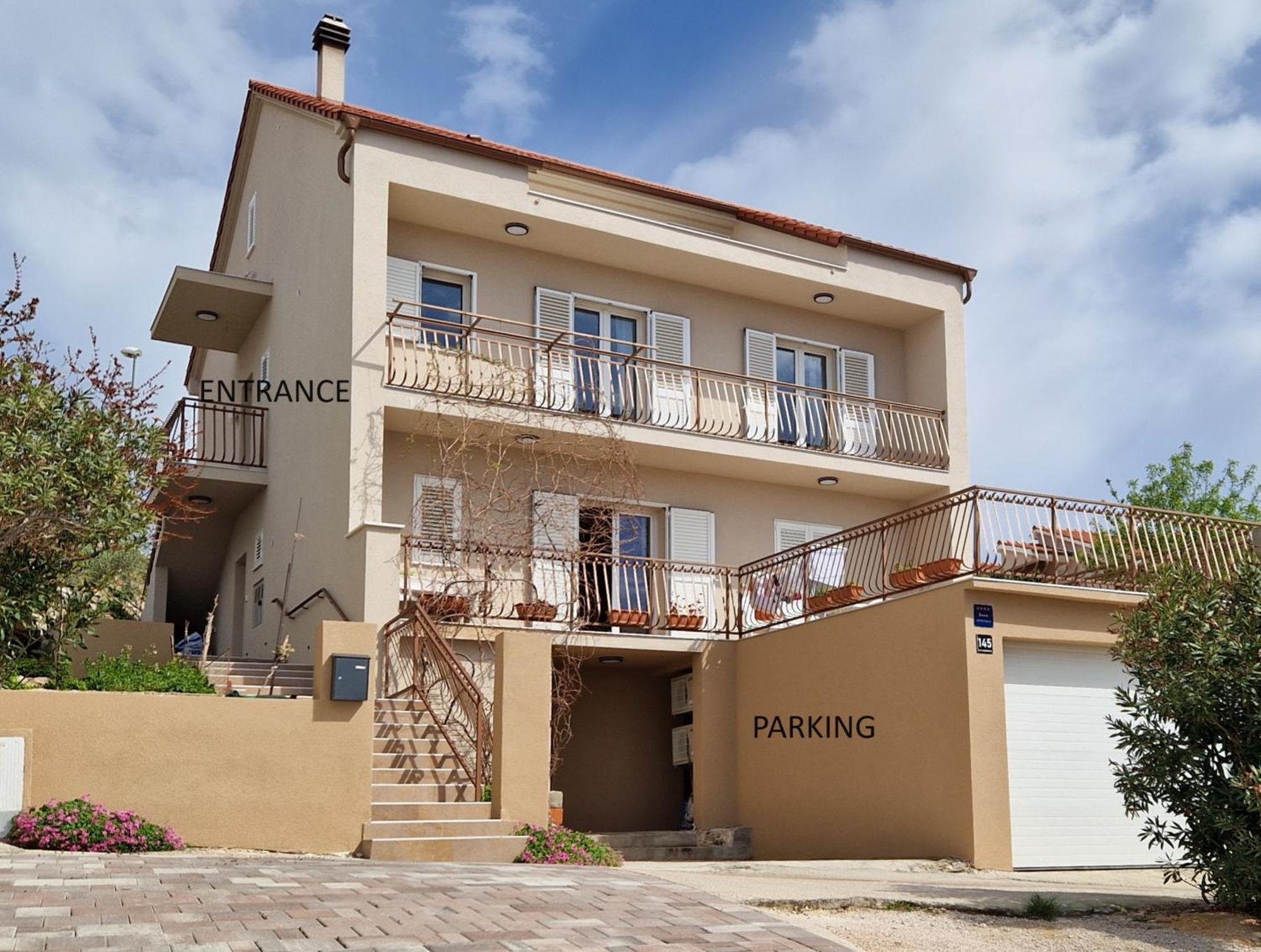 Summer Breeze Apartment - Quiet Place With A Spectacular View And A Garden Sibenik Bagian luar foto